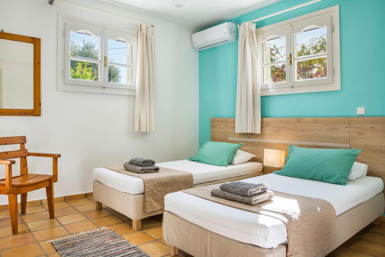 Villa Bee'S Knees Retreat à Pesádha Extérieur photo